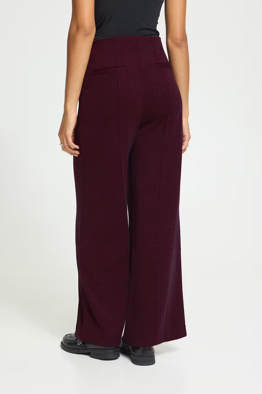 Wideleg Hose Lou burgundy