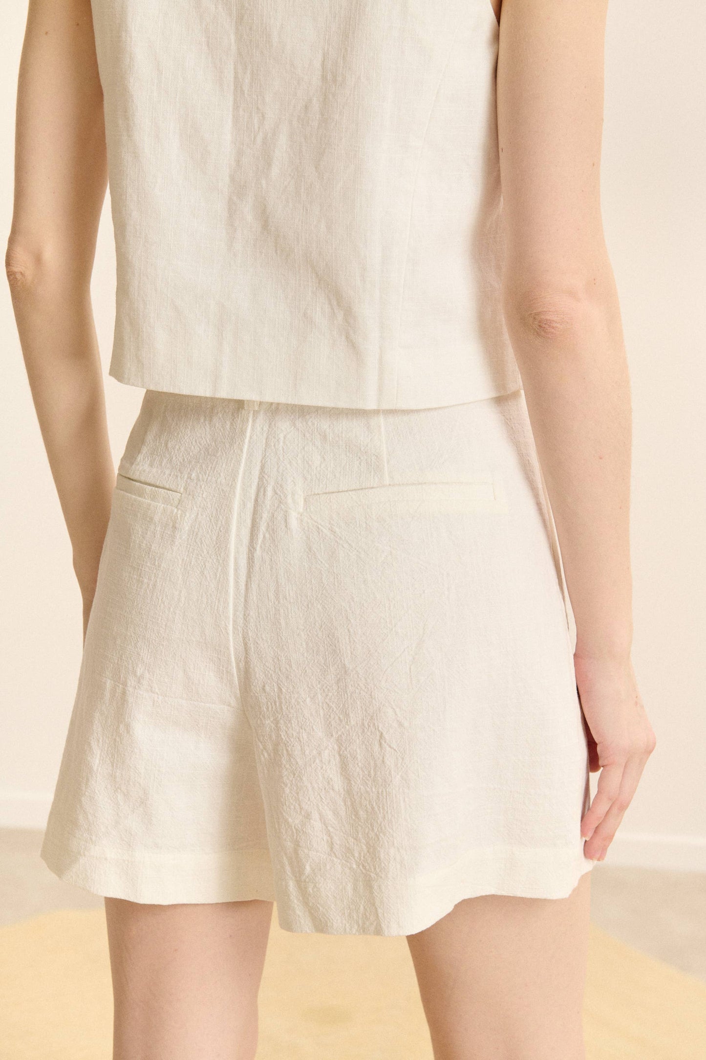 Weite Shorts aus Ramie Come