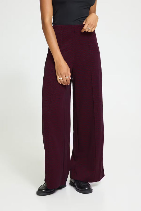 Wideleg Hose Lou burgundy