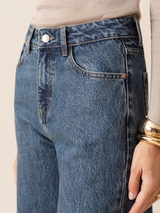 Barrel Jeans Tumi