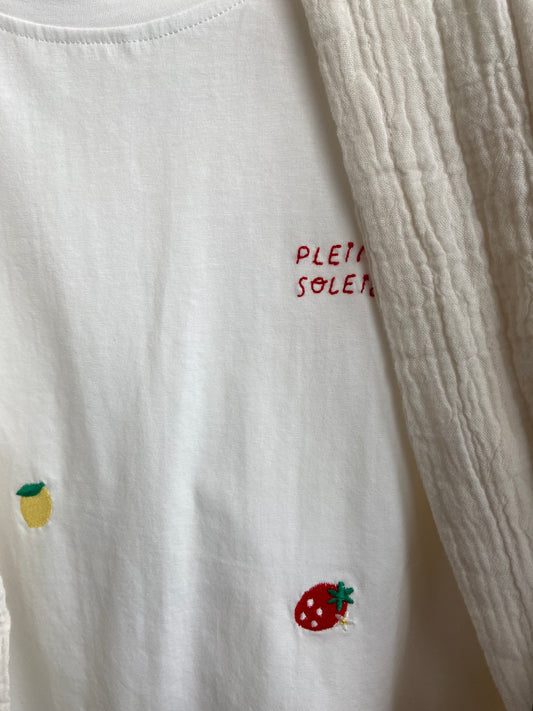 Shirt mit Stickerei