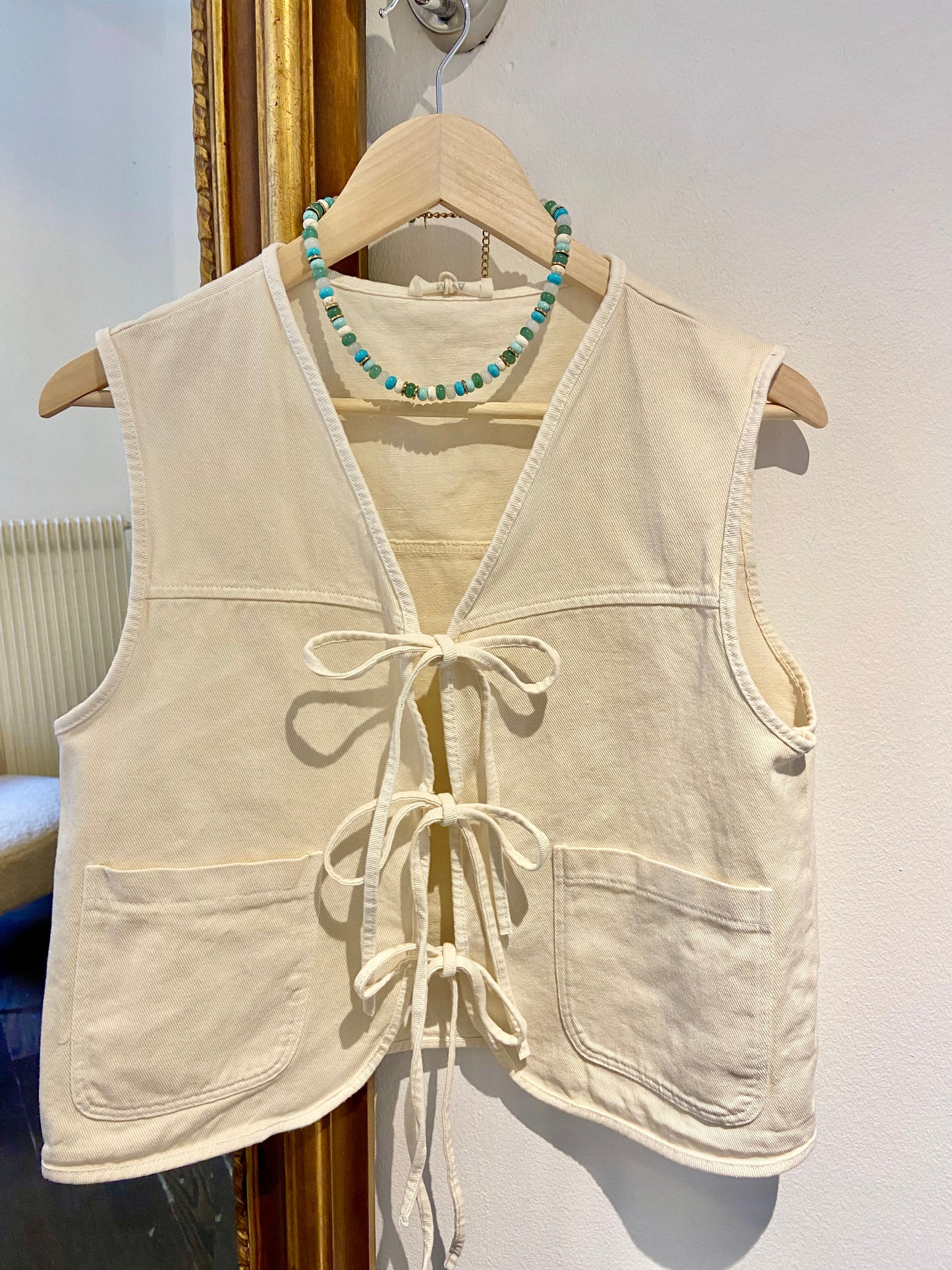 Denim Weste mit Schleifen